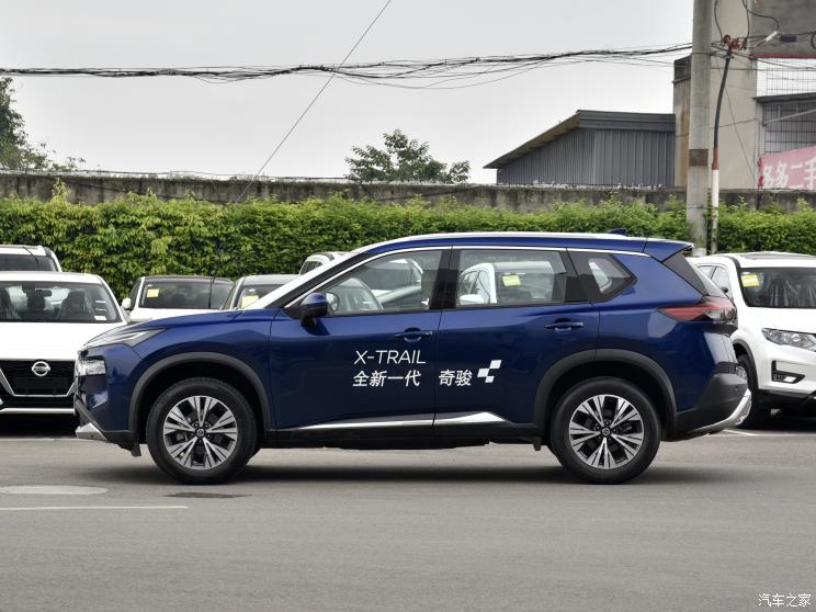 东风日产 奇骏 2022款 1.5T CVT 4WD中配版